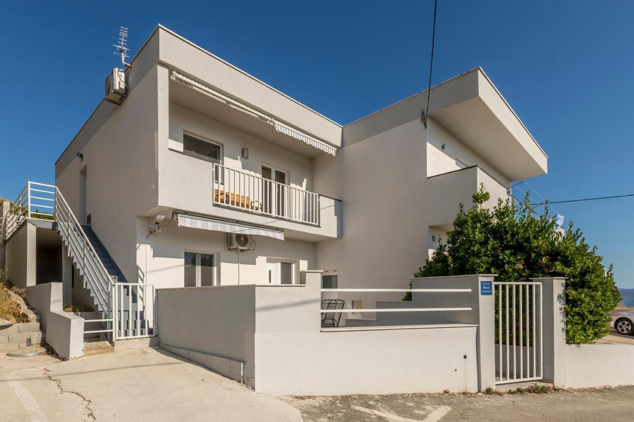 House With Private Pool Magdalena Apartment Podstrana Luaran gambar